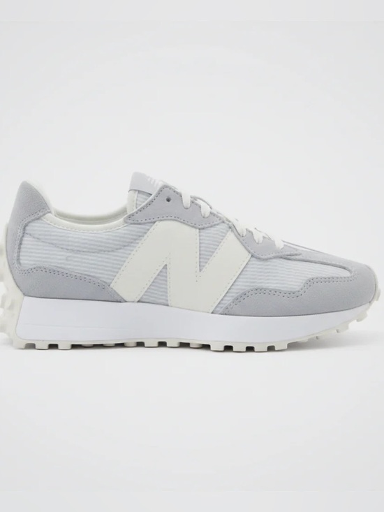 New Balance Shoes - 🌐 NEW BALANCE 327 BLUE WHITE STRIPES 🌐